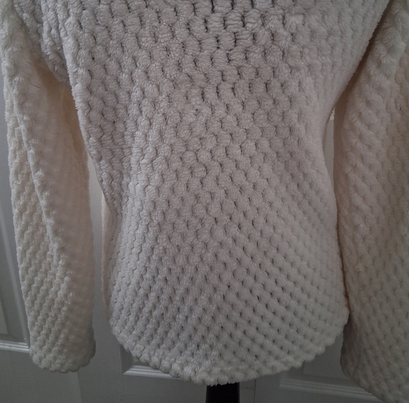 Great Northwest Cream Fleece Jacket   Size S - Picture 8 of 15